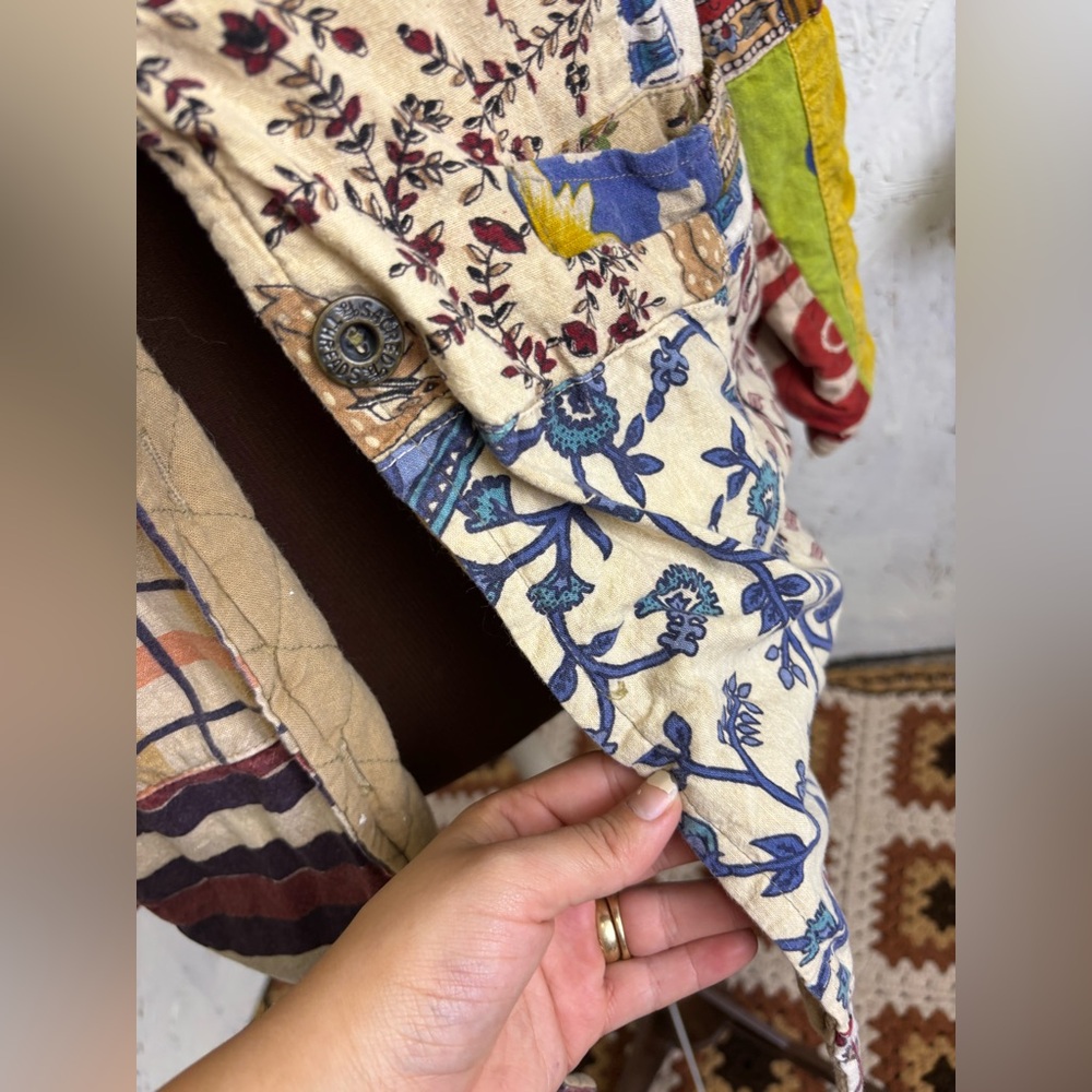 Sacred Threads Patchwork Boho Floral Jacket Size … - image 2
